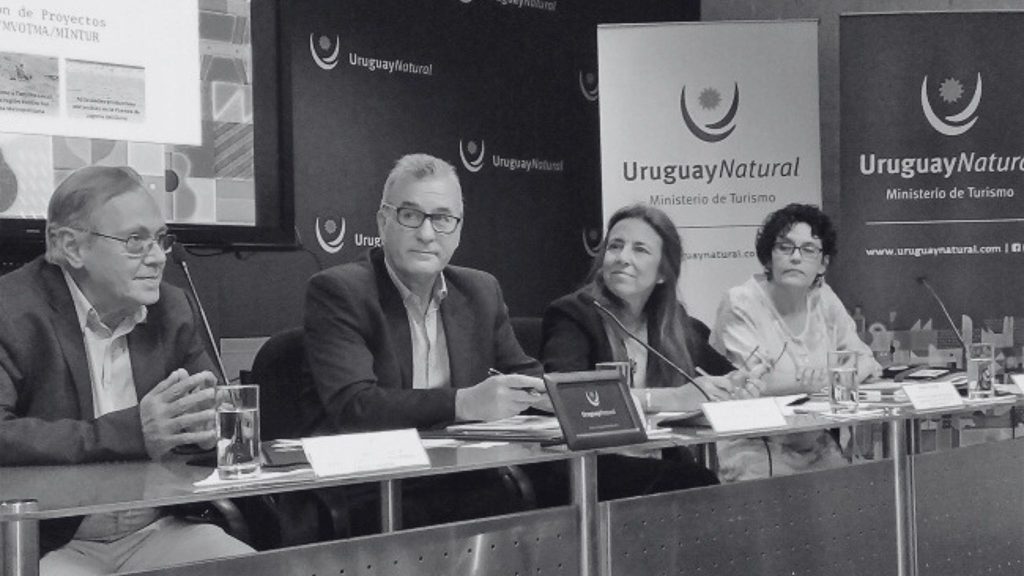 El Ministerio de Turismo,él Ministerio de Vivienda, Ordenamiento Territorial y Medio Ambiente y el Programa de Naciones Unidas (PNUD), presentaron los proyectos seleccionados del Programa de Pequeñas Donaciones (PPD), y premiaron con 10.000 dólares a 17 proyectos de desarrollo sustentable.